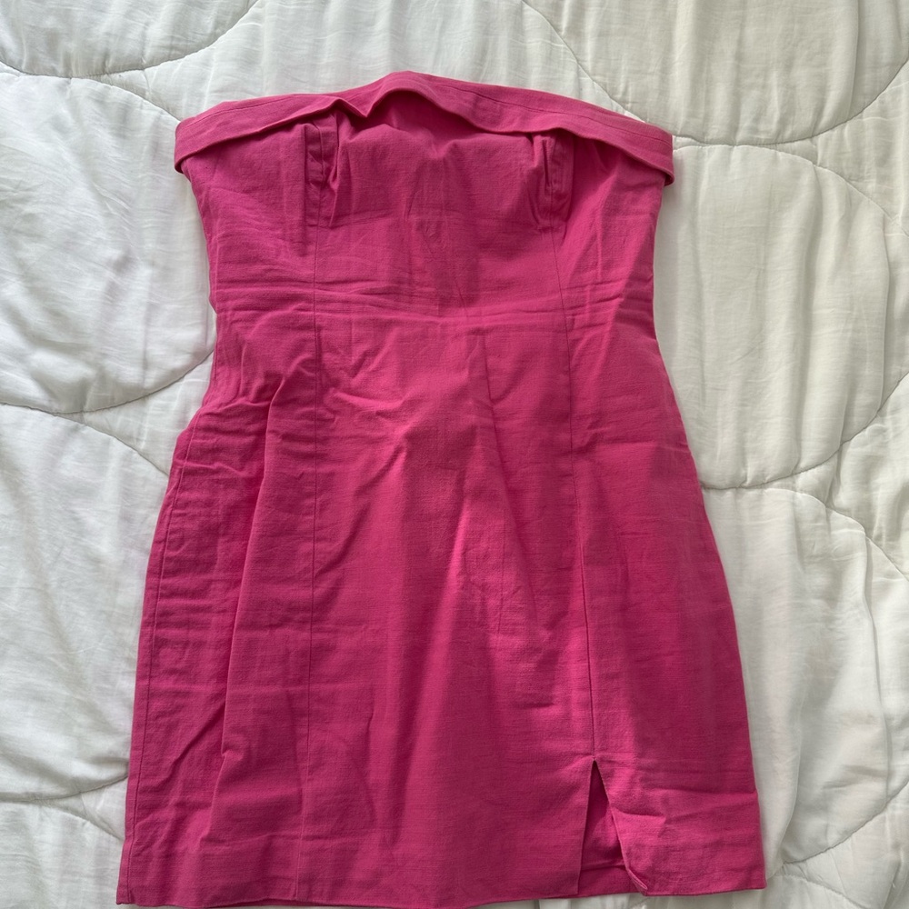 Elegant Pink Strapless Dress